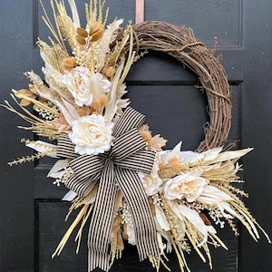Large Fall Grapevine Wreath for Front Door with Pumpkins and corn husks, Autumn Porch decor, Natural Looking Grapevine for Outdoors