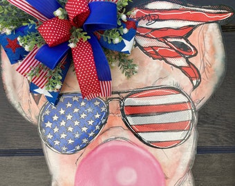 Large Outdoor Patriotic Pig Door Hanger for Front Door, Patriotic Summertime Pig Porch Decoration, Teach Gift Ideas for Classroom