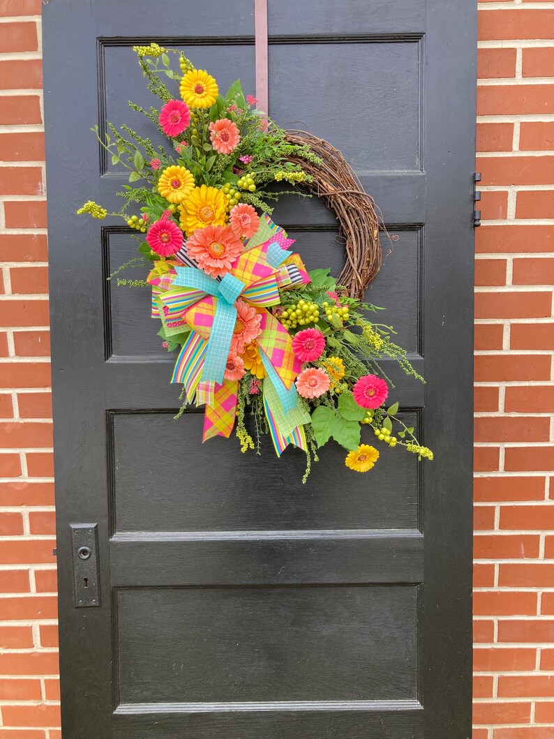 Large Spring and Summer Orange and Hot Pink Wreath for Front Door, Bright Colorful Realistic front porch decor, Mother's Day gift for home image 8