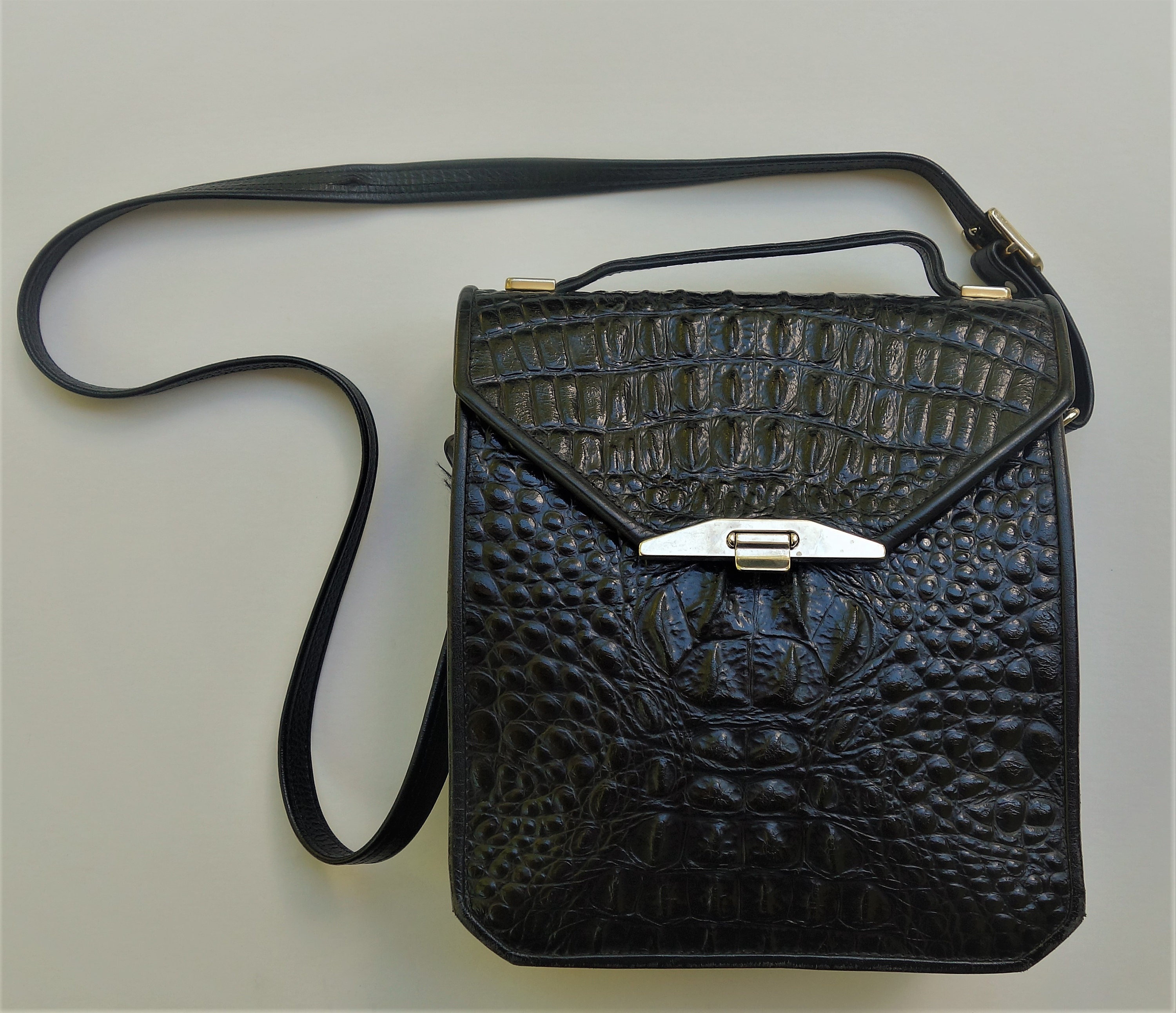 VINTAGE LORD & TAYLOR LEATHER BROWN COSSBODY BAG CROCODILE DESIGN