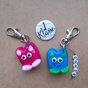 ABC Monster, Schulanfang, Einschulung, Anhänger, Geschenk Schultüte, Geldgeschenk, Glücksbringer, Modelliermasse, Name Schulkind
