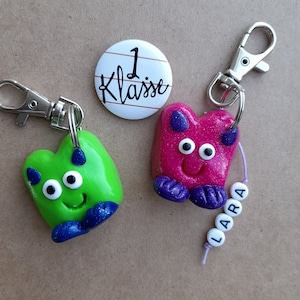 ABC Monster, Schulanfang, Einschulung, Anhänger, Geschenk Schultüte, Geldgeschenk, Glücksbringer, Modelliermasse, Name Schulkind