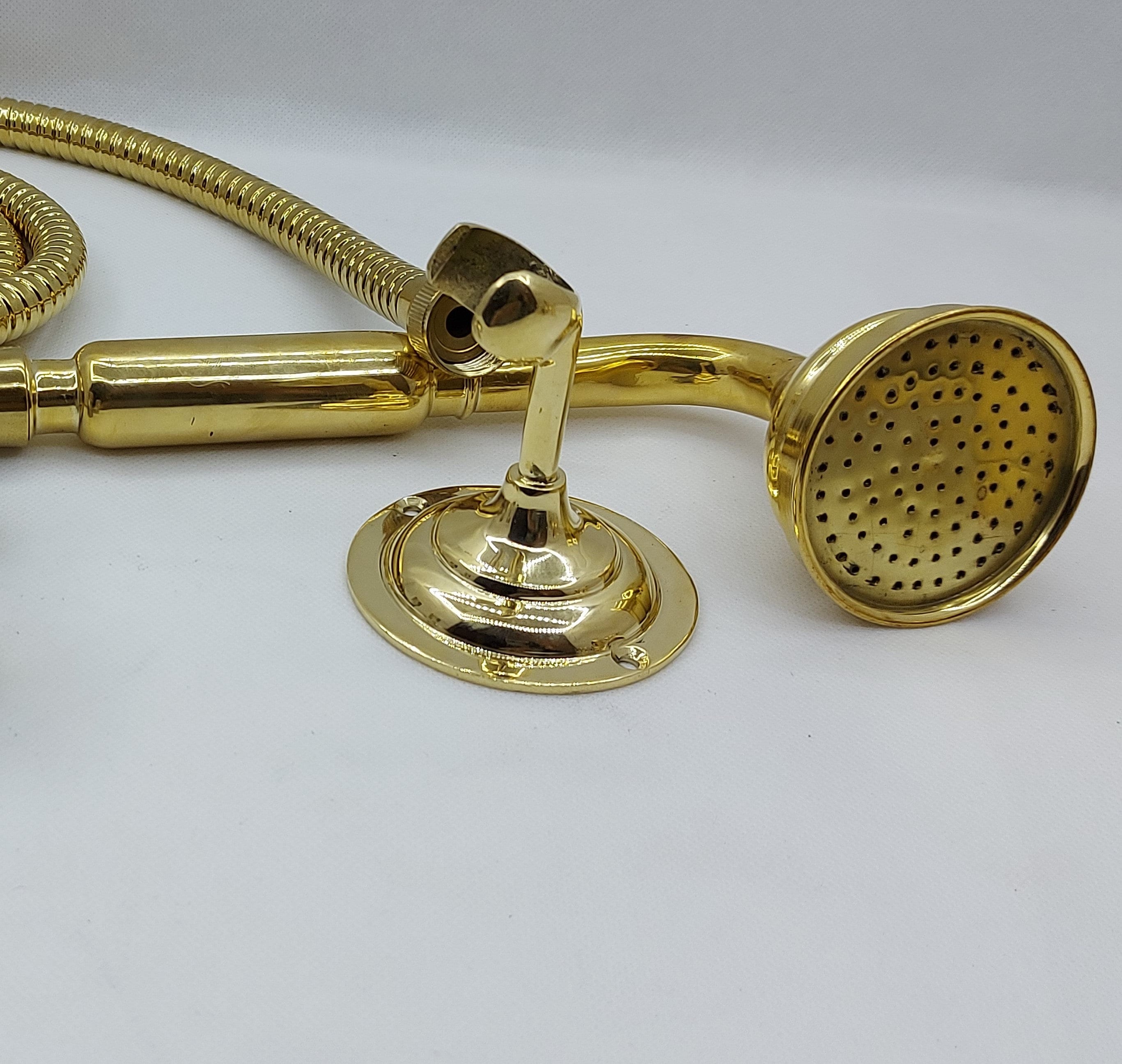 Supporto Soffione Doccia Girevole In Ottone | Regolabile 360&deg; | Per Tutti I Tubi Doccia