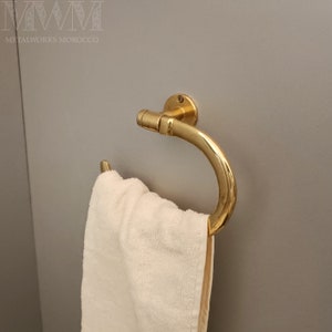 Flat Oval Unlacquered Brass Bathroom Towel Holder Wall mounted – Handmade