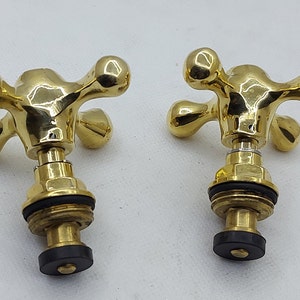 Conjunto de 2 alças de torneira sólidas de latão feitas à mão - alças de válvula - conjunto de alça cruzada