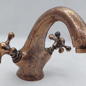 Öl eingeriebener Bronzewasserhahn - Traditioneller geätzter Messingwaschbecken-Hahn