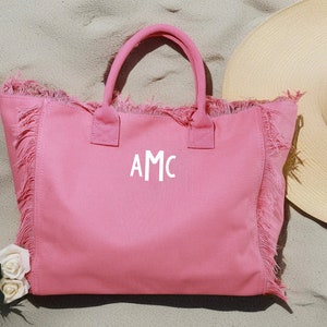 Große Strandtasche mit besticktem Namen, Brautjungfer Fransentasche, Boho-Einkaufstasche, Strandtasche, Brautpartygeschenk