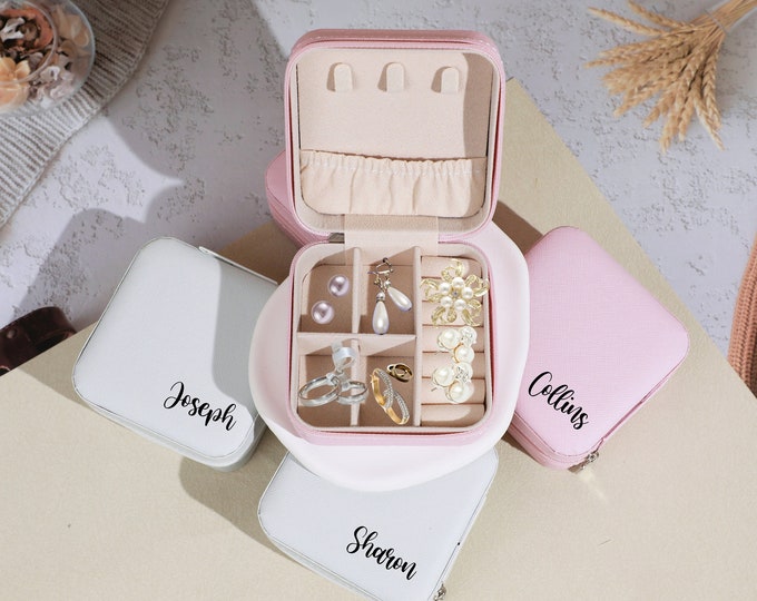 Personalized Jewelry Boxes,Custom Bridesmaid Gift,Bride Gift Box,Gift for Her,Travel Jewelry Box,Personalized Jewelry Case,Mother's Day Gift