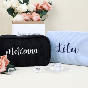 Personalisierte Cord-Beutel, Geschenktaschen, individuell bestickte Schminktasche, Damen-Teenager-Geburtstagsgeschenk, Monogramm-Kosmetiktasche, Brautjungfern-Geschenkidee