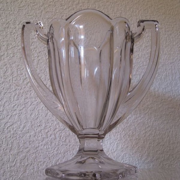 Art Deco Chippendale / celery vase in the shape of a goblet