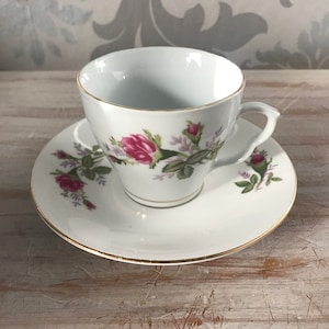 Porcelaine tientsin, tasse en porcelaine et soucoupe
