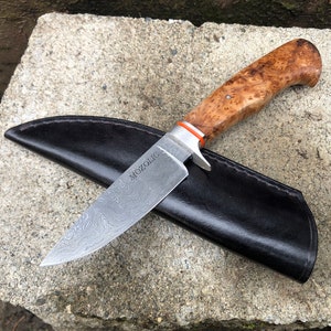 Classic Damascus Hunter