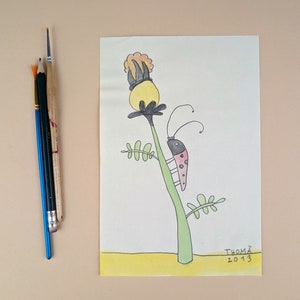 quadro dipinto a mano / scarabeo / scarabeo portafortuna / coccinella / dipinto con tempera e matita su carta color vaniglia / pezzo unico
