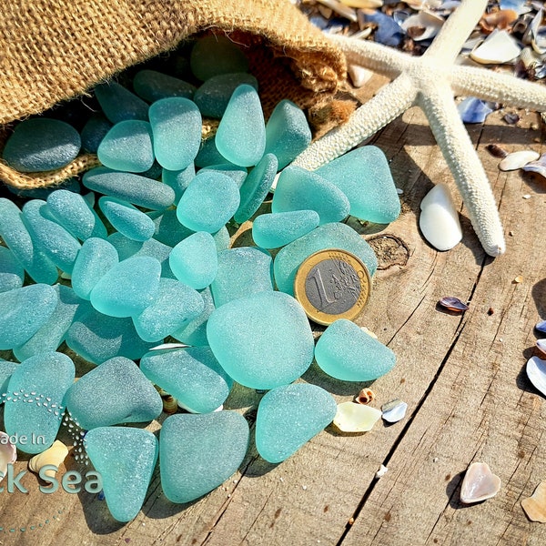 Aqua blue sea glass, thick sea glass 23/64 inches, jewelry grade, authentic sea glass, size ranging from 35/64 to 1 11/32 inches