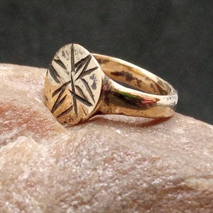 Medieval Bronze Baby Ring Wind of Rose, Authentic ring 16 century, Bronze ring with ornament, Ancient artifact, Medieval Jewlery, Small size