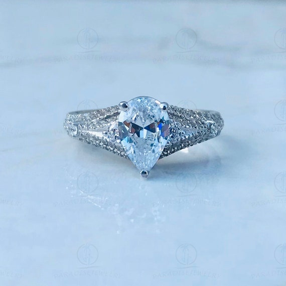 Vera Wang Love Collection 1 3 4 CT. T.W. Pear Cut Diamond Split Shank Engagement 14K Anillo de oro blanco Wedding Women 925 Anillo de plata de ley Etsy Mexico