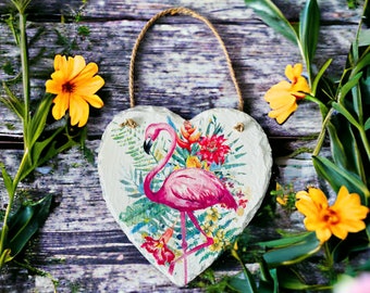 Vibrant Pink Flamingo Hanging Heart, Flamingo Wall Art, Flamingo Gifts, Pink Home Decor, Flamingo Decorations, Pink Bird Accesories