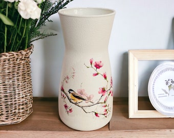 Bird & Flowers Vase, Vintage Style Bird Vase, Bird Gifts, Flower Gifts, Bird Vase, Flower Vase, Pretty Vase