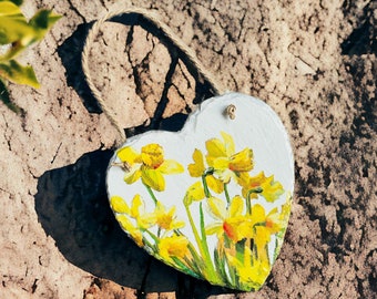 Daffodil Hanging Heart, Daffodil Decorations, Daffodil Ornaments, Daffodil themed Gifts, Daffodil Gifts, Daffodil Art