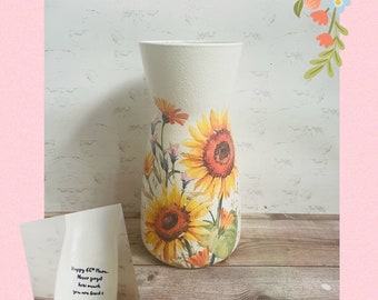 Personalised Sunflower Vase, Personalised Vase, Personalised Gift, Sunflower Vase, Flower Themed Vase, Sunflower Gifts, Sunflower Keepsake