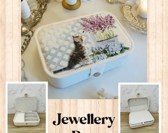 Lavender and Cat Themed Jewellery Box, Cat Travel Jewellery Box, Cat Trinket Box, Cat Bedroom Accessories, Lavender Gift Ideas