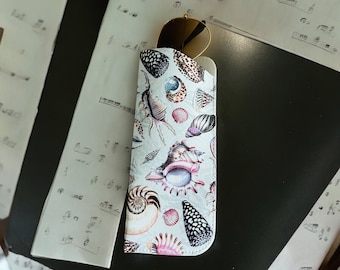 Faux Leather Sunglasses Glasses Pouch with Seaside Beach Shells, Beach Shell Holiday Accesories, Seaside Shells Sun Glasses Case,