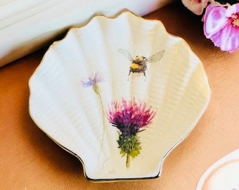 Glazed Ceramic Shell shaped Jewellery Trinket Dish with Purple Flowers and Bee, Purple Bee Jewellery Holder, Ceramic Bee Ring Coin Dish