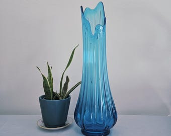 LE Smith Peacock Blue Ribbed Column Swung Vase