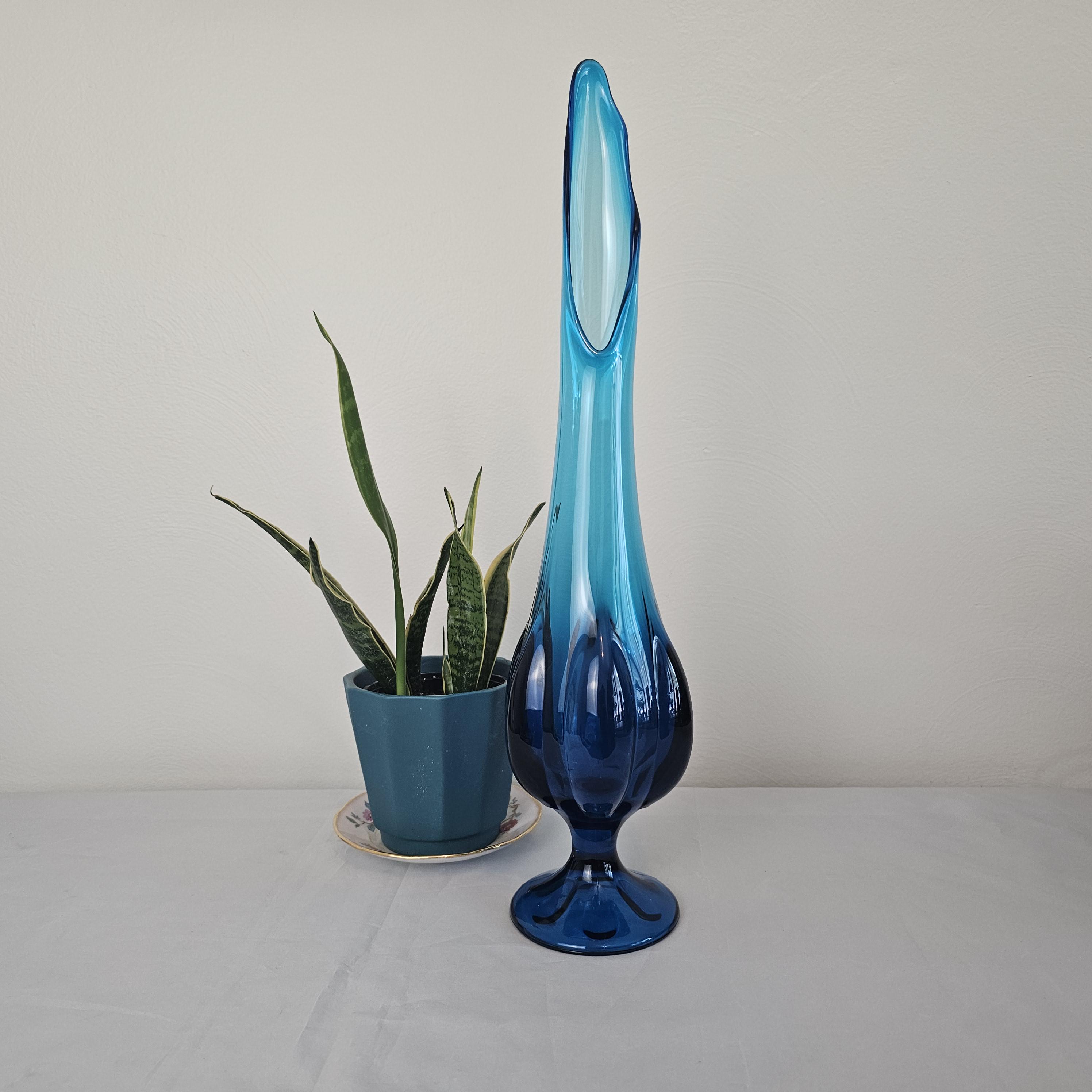 Vintage Viking Glass Vase - Etsy - Page 2
