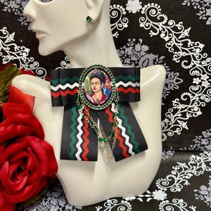 Frida Portrait Bow Brooch