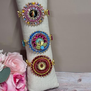 Handgestickter Schutzpatron und Jungfrauen-verstellbare Armbänder