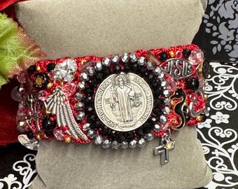 Braccialetti intrecciati regolabili di San Benedetto