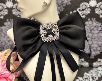 Rhinestone Bow Brooch