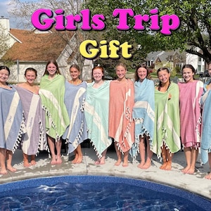 Bachelorette Party Favor, Turkish Beach Towel, Wedding Gift Favor, Girls trip, Gift for her, Personalized gift, sentimental gift for teenage