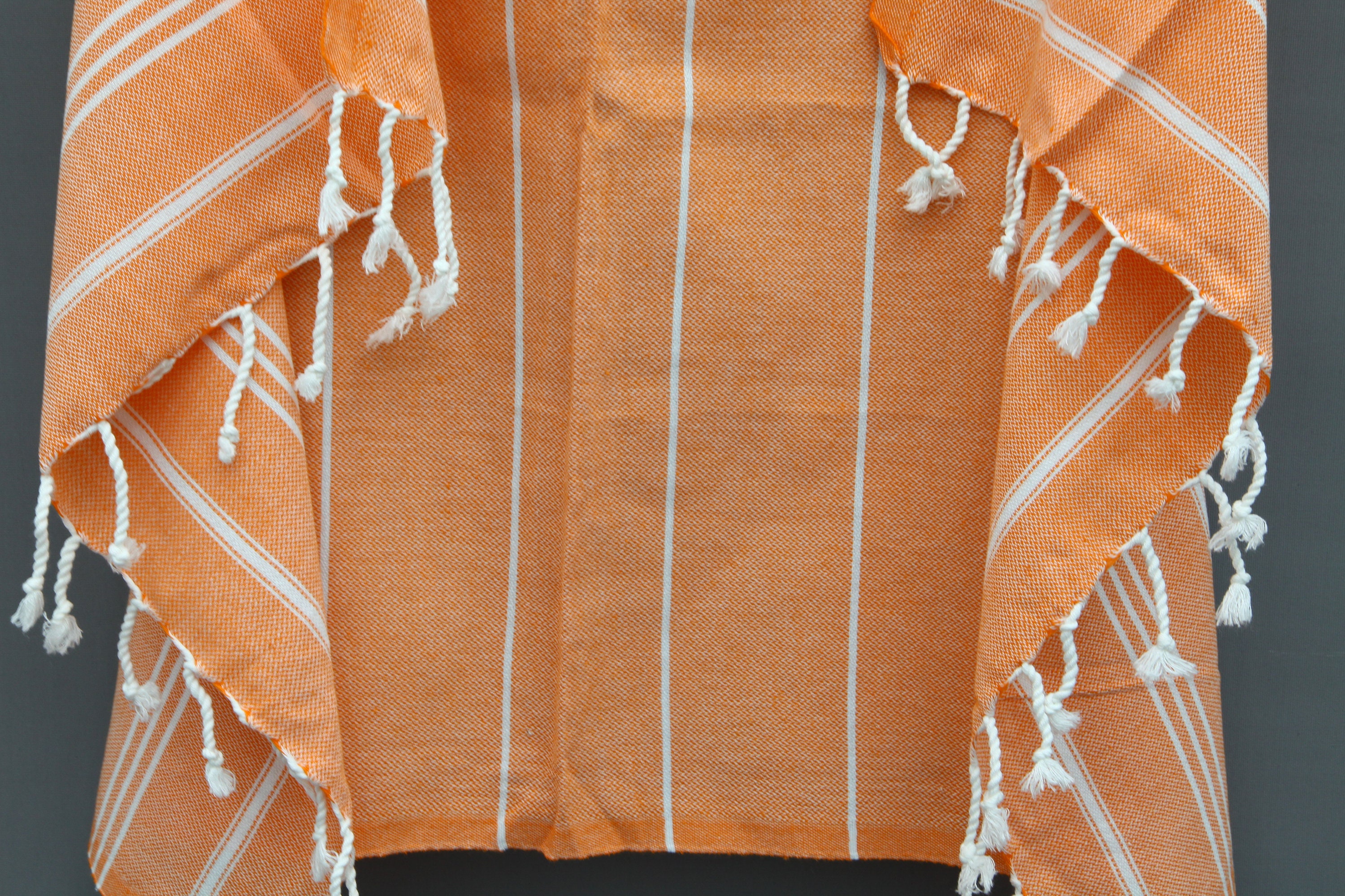 Set of 1 Couleur orange Towels Essuie-Mains pour la Salle de Bain et la  Cuisine avec Boucle de Suspension, Essuie-Mains Ronds en Fibre de Charbon  de Bois, Doux et absorbants