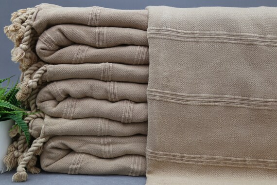 Nude throw blanket deals
