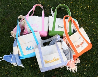 Personalized Gift for Bridesmaids, Personalized Bag, Gift for Girls Trip, Unique Gift for Her, Custom  Personalized Tote Bag, Beach Bag,