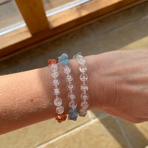 Crystal bracelet; bead bracelet; beaded bracelet; crystal bracelet; gemstone bracelet; Rose Quartz bracelet; Crystal chip bracelet