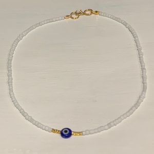 Lucky eye necklace; evil eye necklace; lucky eye choker; Turkish eye necklace; beaded necklace; stacking necklace; y2k necklace; blue eye