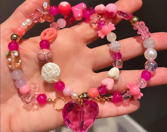 hartketting; roze hartketting; statementketting; roze kralenketting; trendy ketting; kralenketting; virale ketting; roze kraal nr