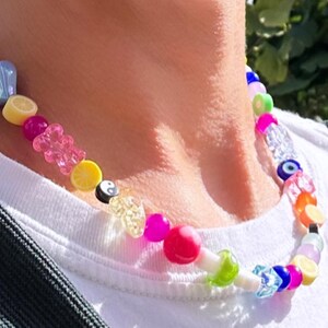 collar desigual; collar de cuentas; collar grueso; collar de moda; collar de cuentas; collar colorido; collar de cuentas mixtas; collar alegre imagen 2
