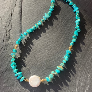Turquoise and pearl necklace; turquoise necklace; pearl necklace; crystal necklace; Keshi pearl necklace; crystal chip necklace;