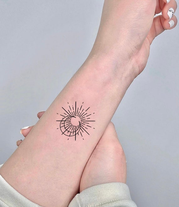 Sun mystic icon Sacred Geometry sign, radial rays symbol, concept of  sunlight, logo Mandala tattoo of black line, Masonic symbology, vector  isolated Stock Vector Image & Art - Alamy