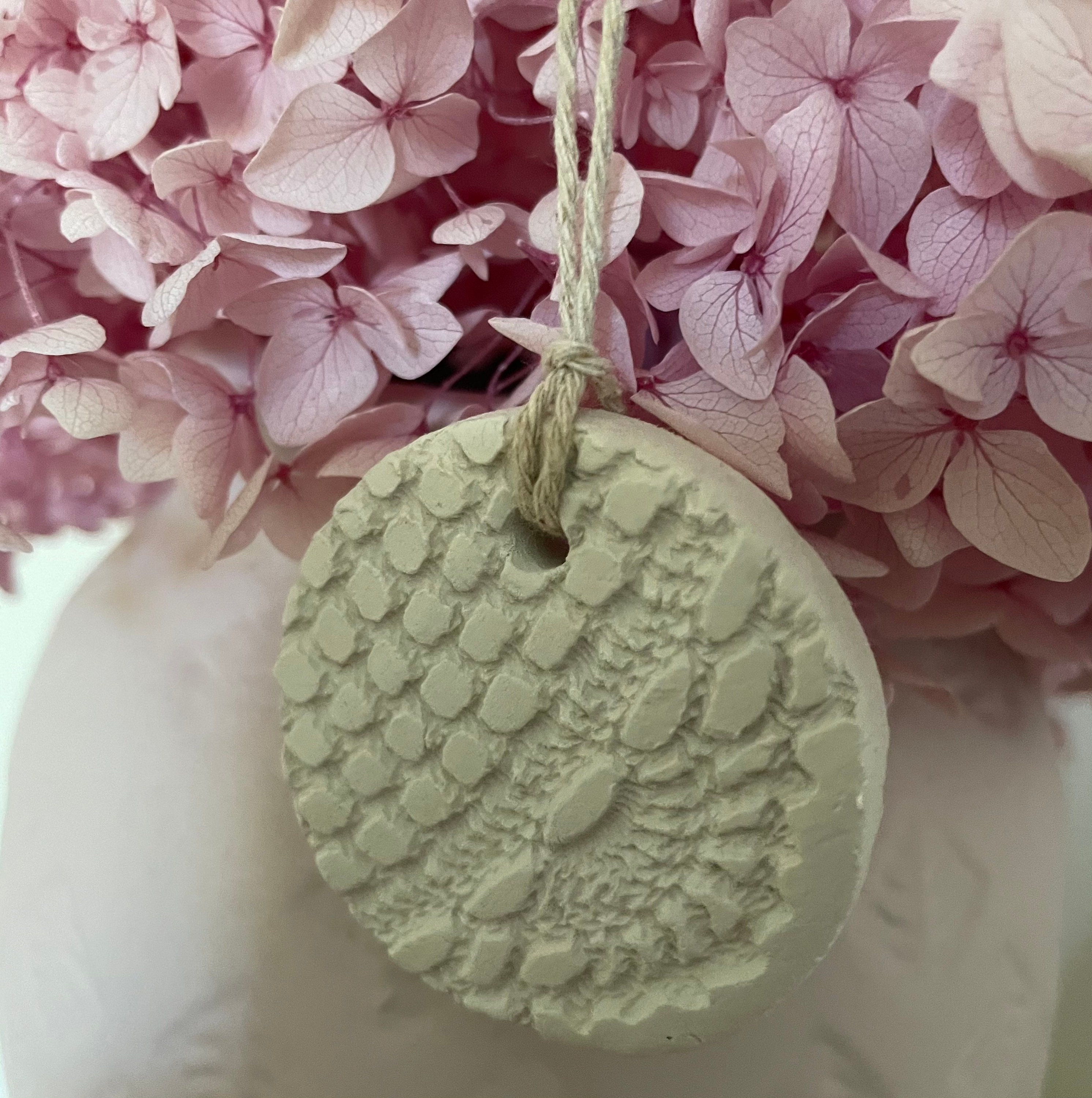 textured christmas ornaments