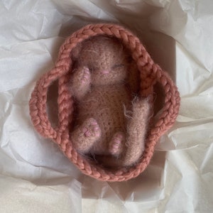 Christmas Gift Newborn Kitten Sleeping Fluffy Pink Toy. Realistic Cat in the basket|crib. Crochet Handmade Gift for Toddlers.