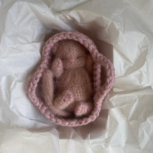 Newborn Kitten Sleeping Fluffy Pink Toy. Realistic Cat in the basket|crib. Crochet Handmade Gift for Toddlers.