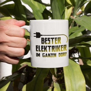 Elektrikermuggar, present till elektrikern, presentidéer för elektriker, bästa elektrikern i hela byn, roliga muggar med tryck