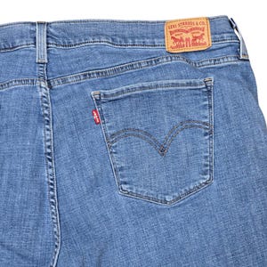 Jean Levi's pour femme en denim bleu 24 W, coupe semi-évasée, taille mi-haute, extensible, coupe classique, grande taille, pantalon décontracté de tous les jours, style occidental de l'an 2000