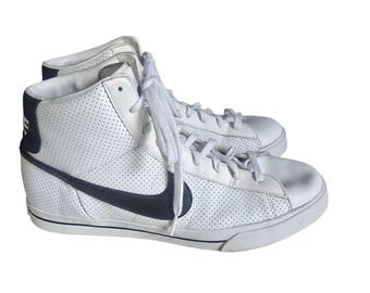 Nike Sweet Classic High Top Sneakers Herren Größe 13 Weiß Schwarz Perforiertes Leder Retro Y2K Athletisch Skate-Schuhe