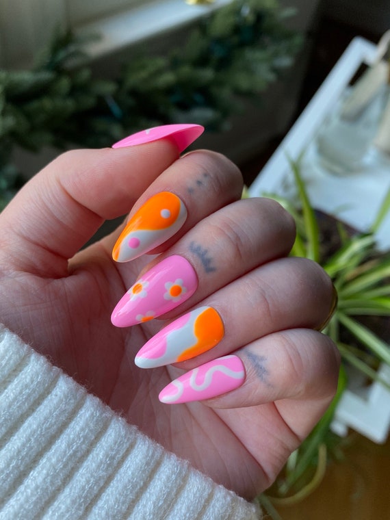 How to Gel Cure Press-On Nails: TikTok Video | POPSUGAR Beauty